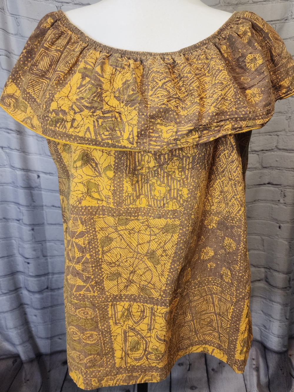 Women's Off-Shoulder Ruffle Top in Mustard and Brown